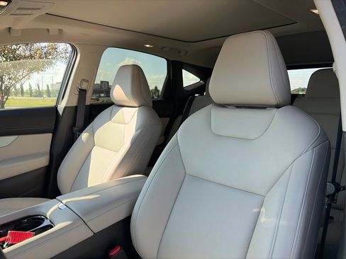 Used 2025 Nissan Murano SL AWD/4WD image 47