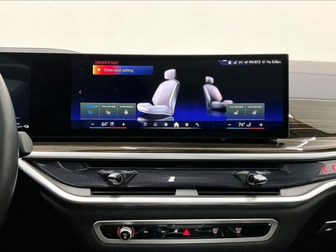 Used 2025 BMW X5 xDrive50e image 34