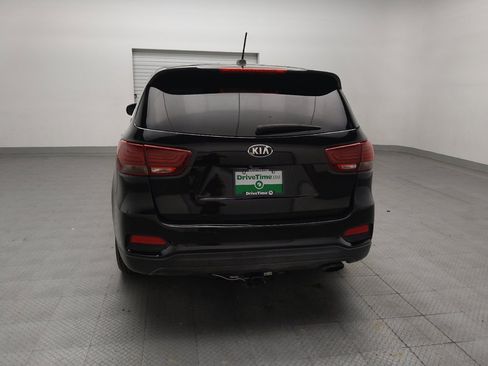 Used 2019 Kia Sorento FWD image 6
