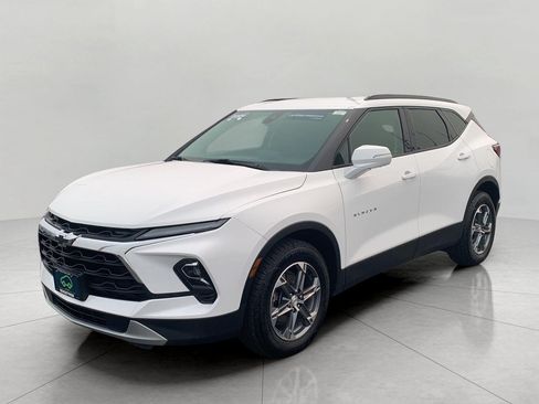 Certified 2024 Chevrolet Blazer LT w/ Sound & Technology Package AWD/4WD image 4