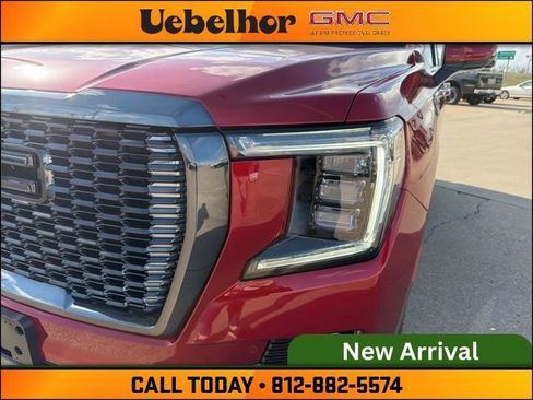 Used 2024 GMC Yukon Denali Ultimate image 17