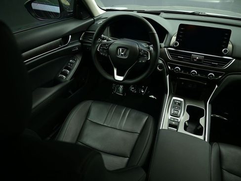 Used 2022 Honda Accord Touring image 20