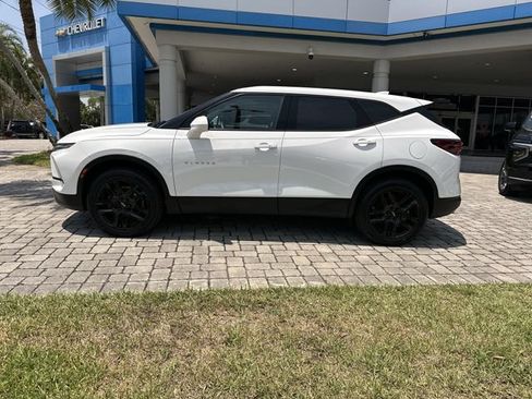 Used 2023 Chevrolet Blazer LT w/ Driver Confidence Package FWD image 32