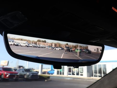 Used 2022 Chevrolet Corvette Stingray Premium Cpe w/ Z51 Performance Package image 25