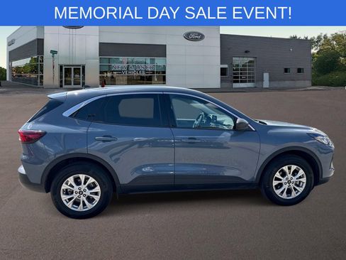 Used 2023 Ford Escape Active AWD/4WD image 12