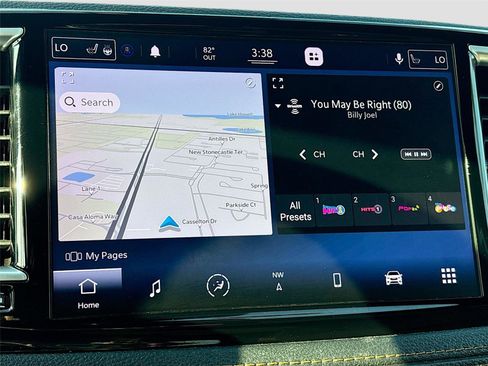 Used 2021 Chrysler Pacifica Pinnacle image 16