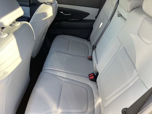 Used 2025 Hyundai Santa Cruz SEL FWD image 17