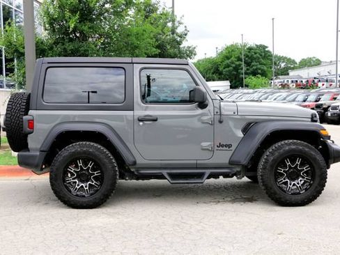 Used 2023 Jeep Wrangler Sport AWD/4WD image 4