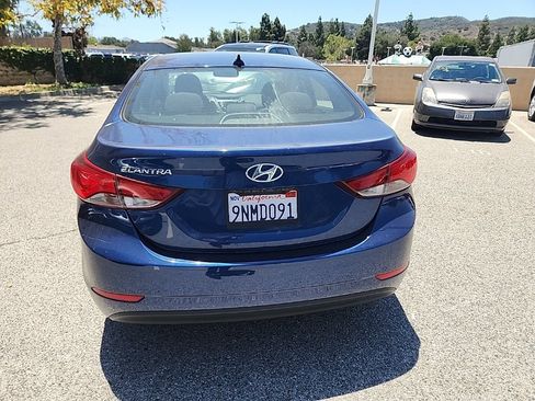 Used 2016 Hyundai Elantra Value Edition FWD image 4