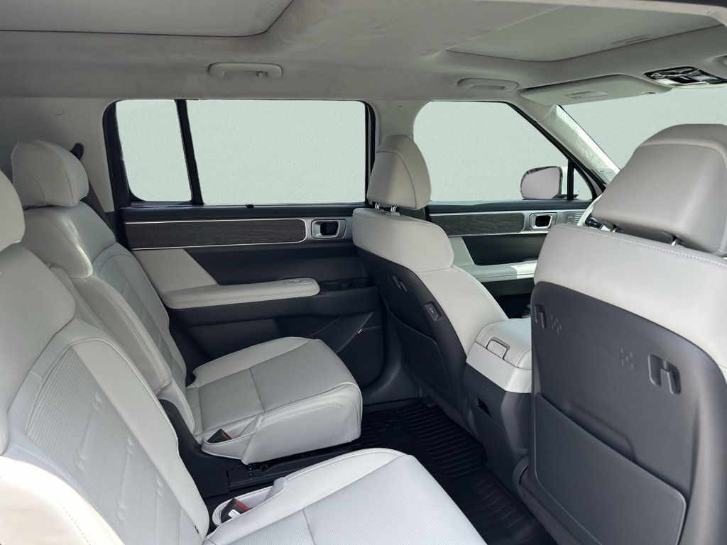 New 2026 Hyundai Santa Fe Calligraphy FWD image 22