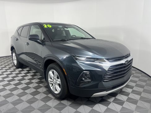 Used 2020 Chevrolet Blazer LT image 11