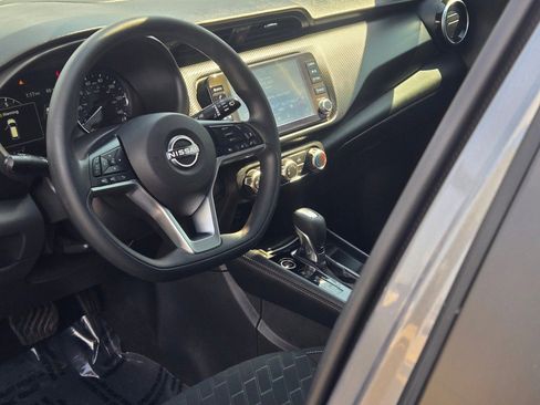 Used 2023 Nissan Kicks SV FWD image 23