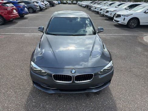 Used 2017 BMW 330i xDrive Sedan AWD/4WD image 6