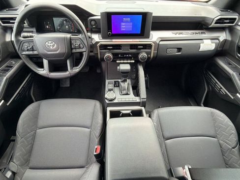 Used 2026 Toyota Tacoma SR5 AWD/4WD image 17