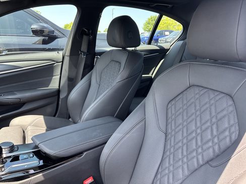 Used 2023 BMW 530i w/ M Sport Package RWD image 35