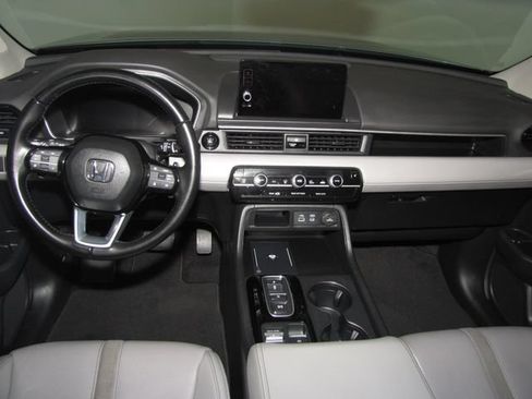 Certified 2024 Honda Pilot EX-L image 13