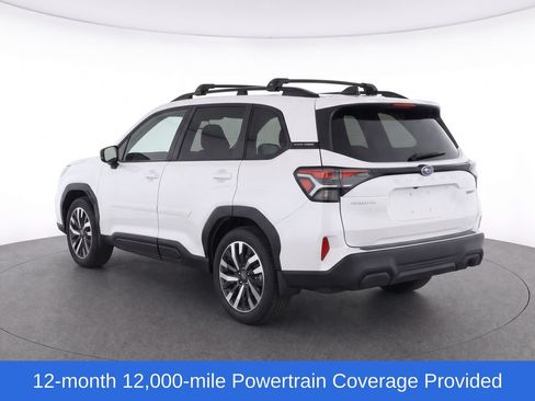 Used 2025 Subaru Forester Touring AWD/4WD image 3