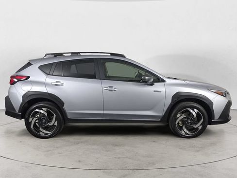 Used 2026 Subaru Crosstrek 2.5i Limited AWD/4WD image 4