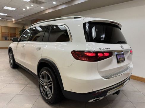 Certified 2025 Mercedes-Benz GLS 450 4MATIC image 3