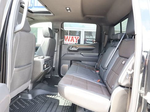 Used 2025 Chevrolet Silverado 1500 High Country w/ Midnight Edition AWD/4WD image 28