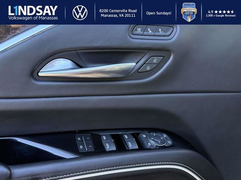 Used 2021 Cadillac Escalade Sport Platinum w/ LPO, ONYX Package image 17