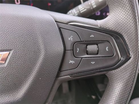 Certified 2025 Chevrolet Trax LT image 28