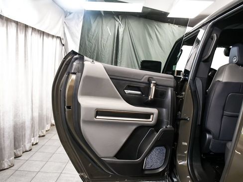 Used 2025 GMC Hummer EV 2X w/ LPO, Cargo Utility Package AWD/4WD image 13