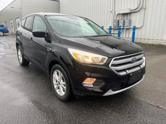 Used 2017 Ford Escape SE AWD/4WD video 3