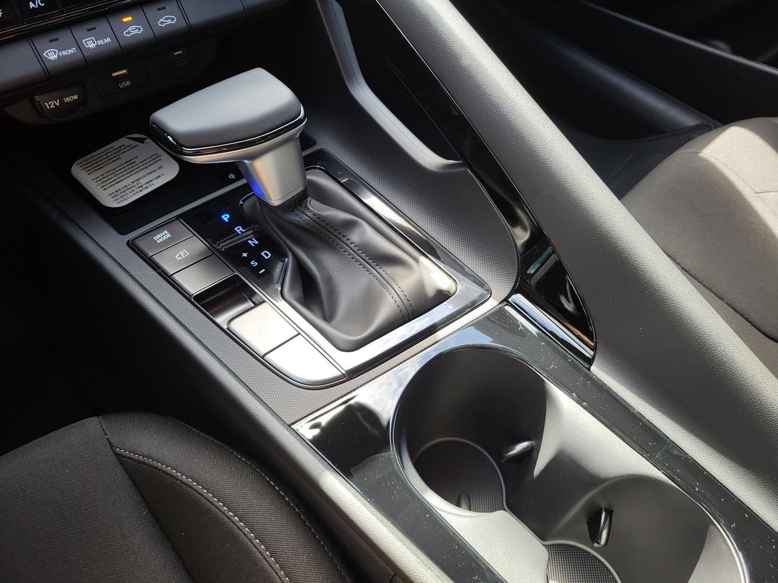 New 2026 Hyundai Elantra SEL FWD image 20