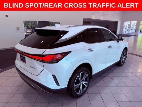 Certified 2025 Lexus RX 350 Premium w/ Accessory Package (Z1) FWD image 8