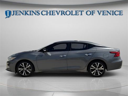 Used 2018 Nissan Maxima 3.5 SV image 9
