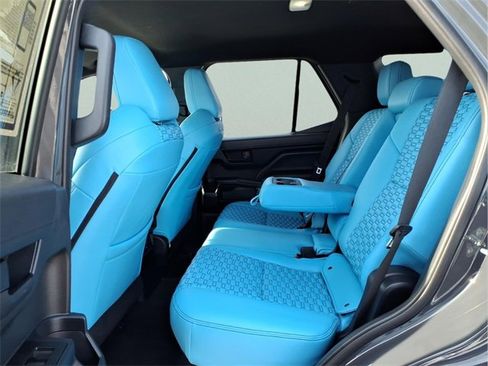 Used 2025 Toyota 4Runner SR5 image 23