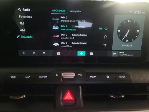 Used 2025 Kia K4 FWD image 25