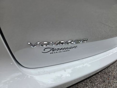 New 2026 Chrysler Voyager LX image 11
