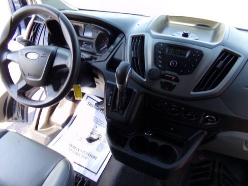 Used 2016 Ford Transit 250 130 Medium Roof RWD image 27