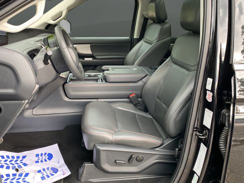 Certified 2025 Ford Expedition Max Active AWD/4WD image 10