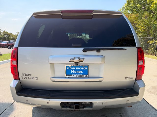 Used 2011 Chevrolet Tahoe LT AWD/4WD image 4