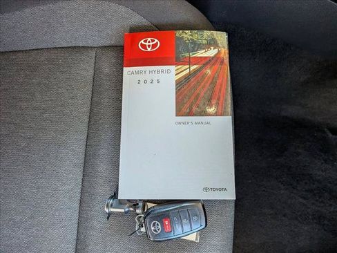 Certified 2025 Toyota Camry LE FWD image 22