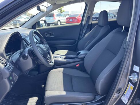 Certified 2022 Honda HR-V EX image 19