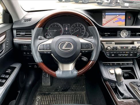 Used 2018 Lexus ES 350 image 5