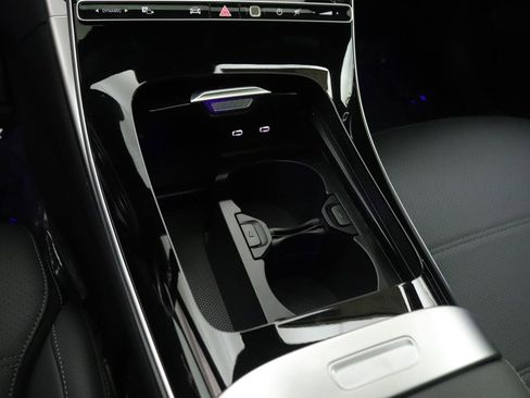 New 2026 Mercedes-Benz C 300 Sedan image 6