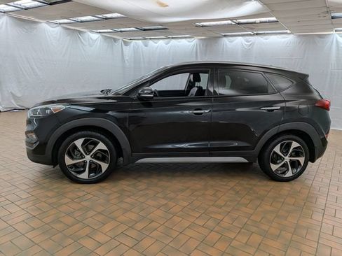 Used 2017 Hyundai Tucson Limited w/ Cargo Package FWD image 4