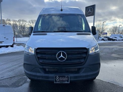 Used 2026 Mercedes-Benz Sprinter 2500 image 2