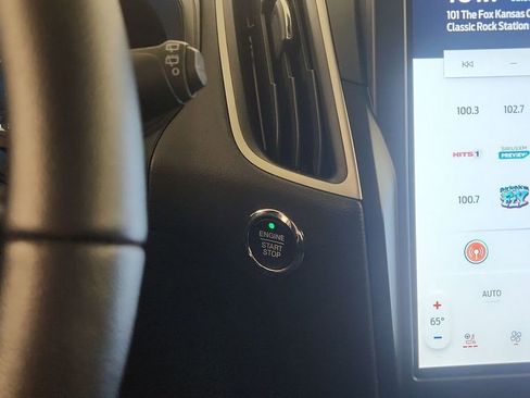 Certified 2022 Ford Edge SEL w/ Convenience Package AWD/4WD image 21