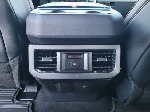 Certified 2024 Ford F250 Platinum image 15