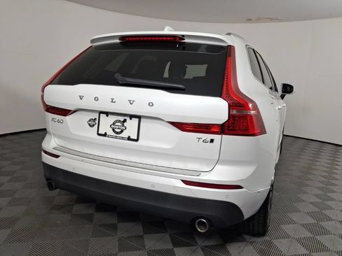 Used 2018 Volvo XC60 T6 Momentum w/ Advanced Package AWD/4WD image 10