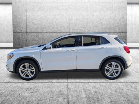 Used 2020 Mercedes-Benz GLA 250 4MATIC image 6
