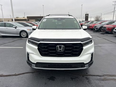 Used 2025 Honda Pilot Touring image 26