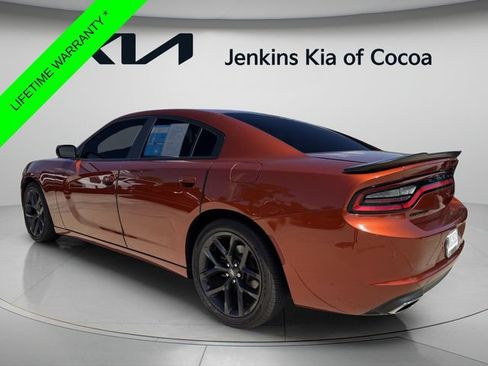 Used 2021 Dodge Charger SXT w/ Blacktop Package RWD image 8