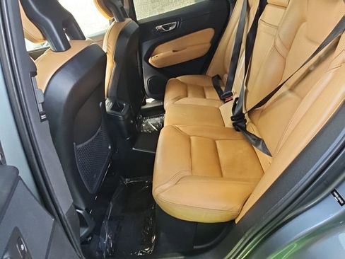 Used 2018 Volvo XC60 T8 Inscription AWD/4WD image 34